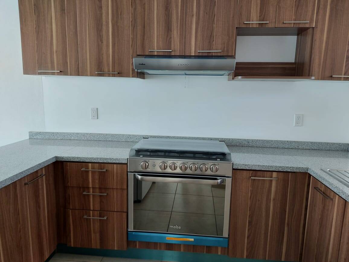 Casa en renta en Conjunto Privado - C-ARBOLEDA