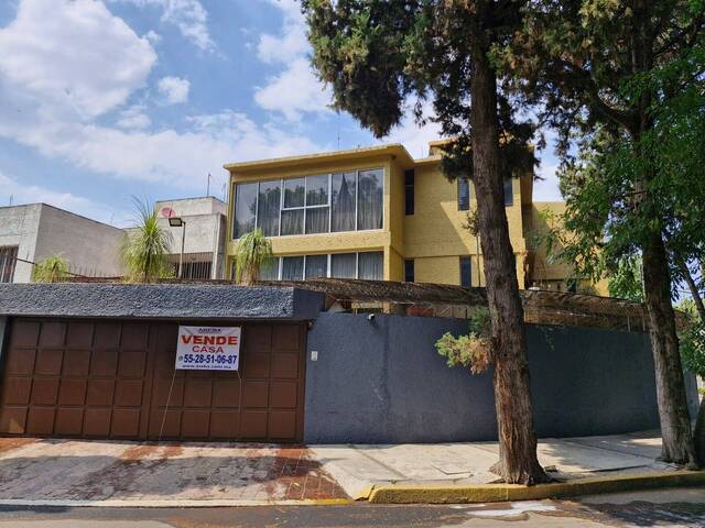 #PLUZ271 - Casa para Venta en Coyoacán - DF